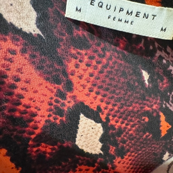 Equipment Silk Blouse Sz Medium - Picture 3 of 5